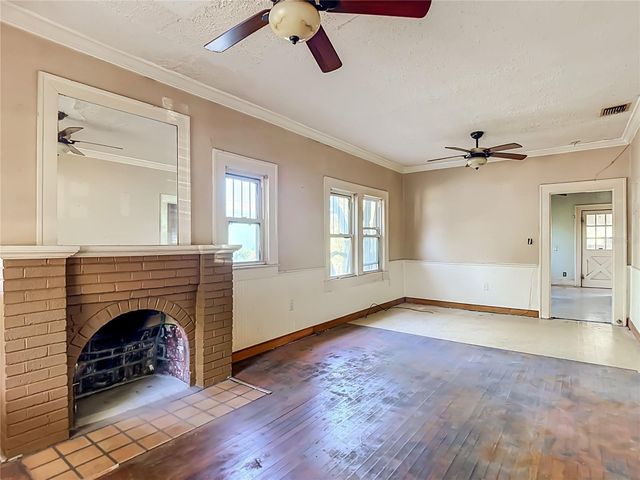 102 E JEAN STREET, Tampa, FL 33604