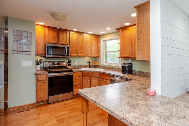 2543 Coldsprings Drive, Beavercreek, OH 45434