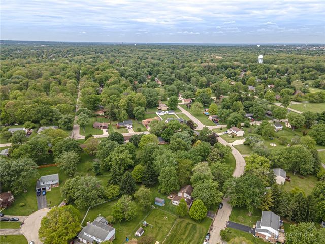 2543 Coldsprings Drive, Beavercreek, OH 45434