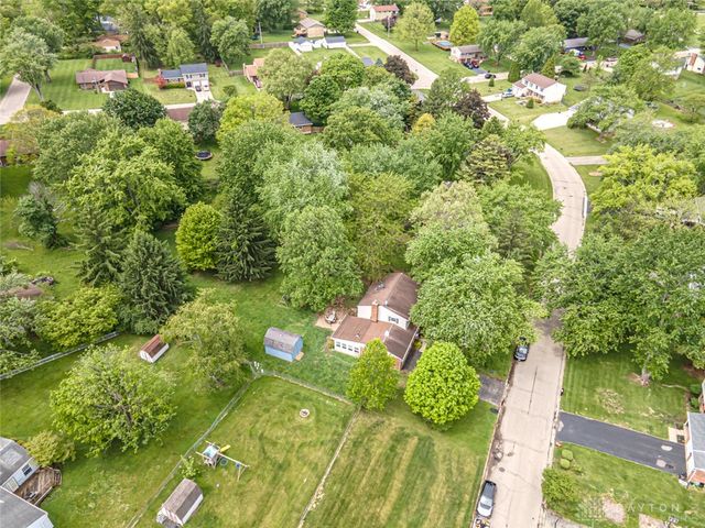 2543 Coldsprings Drive, Beavercreek, OH 45434
