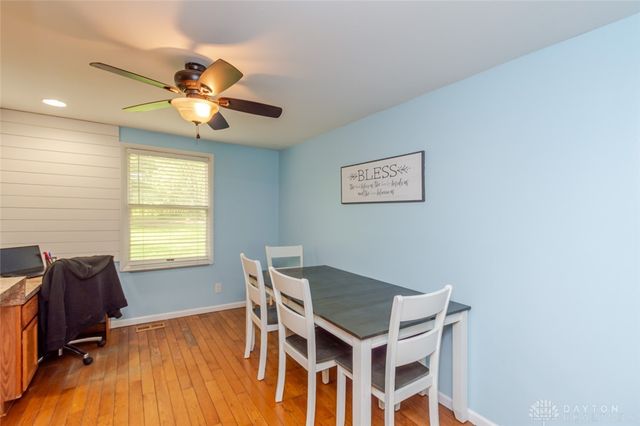 2543 Coldsprings Drive, Beavercreek, OH 45434