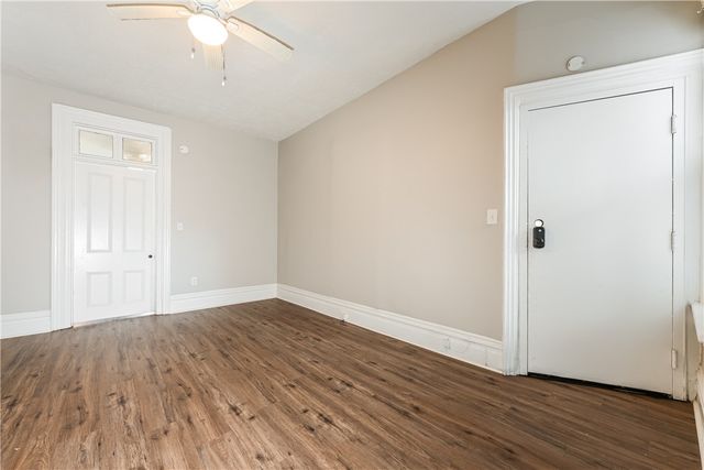 2106 Sarah St, South Side, PA 15203