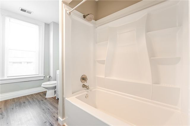 2106 Sarah St, South Side, PA 15203