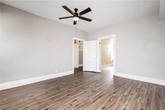 2106 Sarah St, South Side, PA 15203