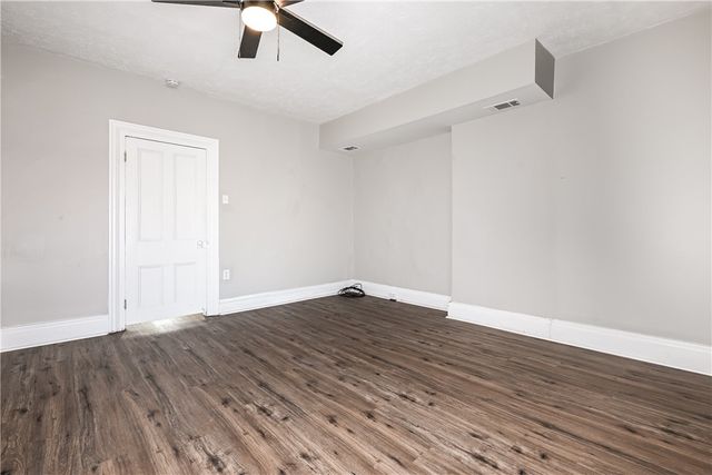 2106 Sarah St, South Side, PA 15203