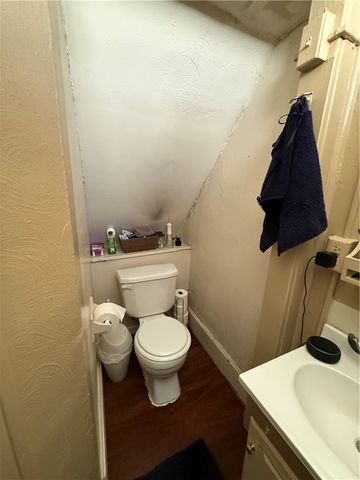 2106 Sarah St, South Side, PA 15203