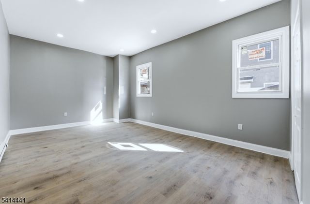 615 E 22Nd St, Paterson City, NJ 07514