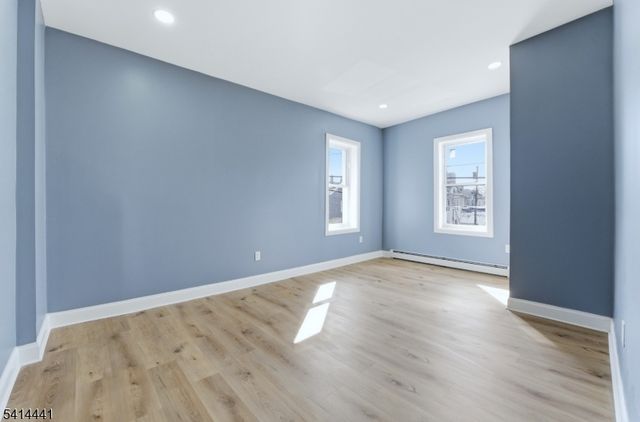 615 E 22Nd St, Paterson City, NJ 07514