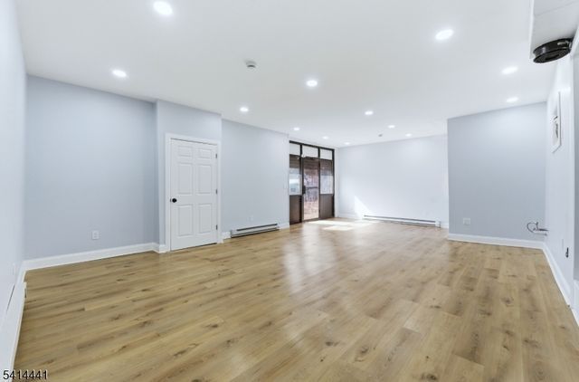 615 E 22Nd St, Paterson City, NJ 07514