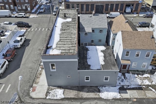 615 E 22Nd St, Paterson City, NJ 07514