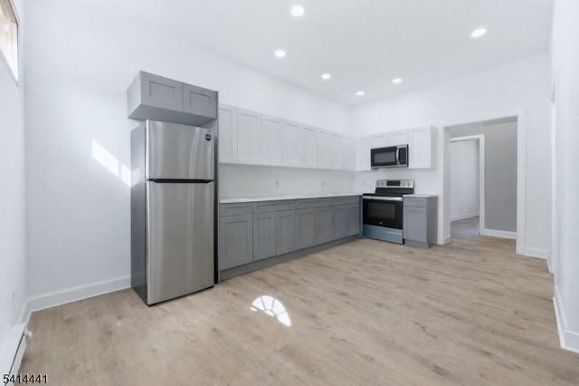 615 E 22Nd St, Paterson City, NJ 07514
