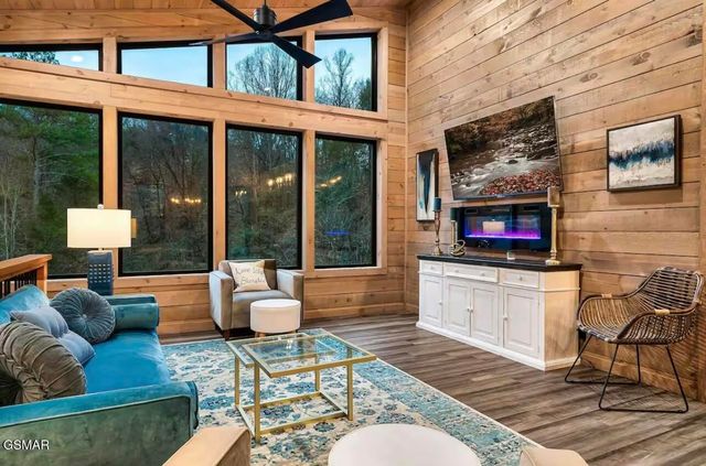1508 Mountain Drive, Sevierville, TN 37876