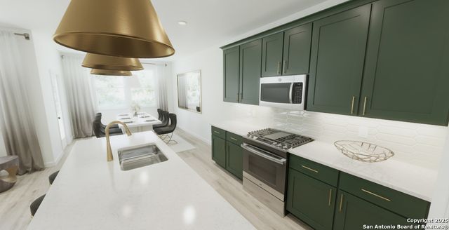 107 Peeps Ct., Adkins, TX 78101