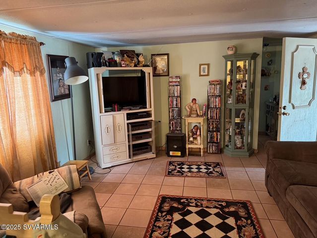 20883 E Cedar Drive, Mayer, AZ 86333