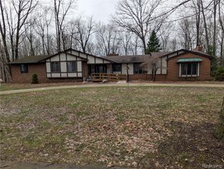 9345 Weber Road, Columbus Township, MI 48063