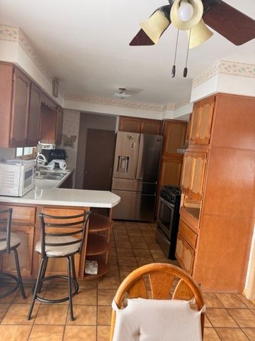 793 Timothy Lane, Des Plaines, IL 60016