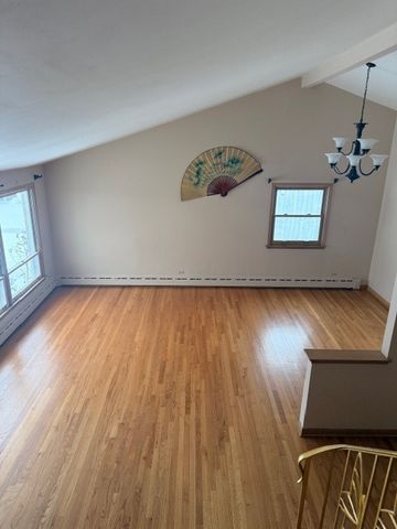 793 Timothy Lane, Des Plaines, IL 60016