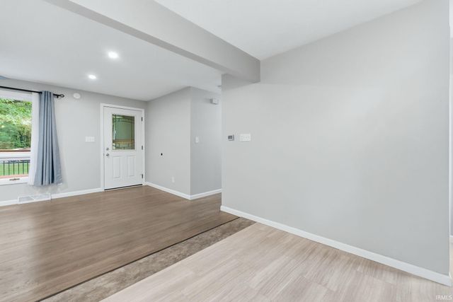 904 W 9th Street, Rochester, IN 46975
