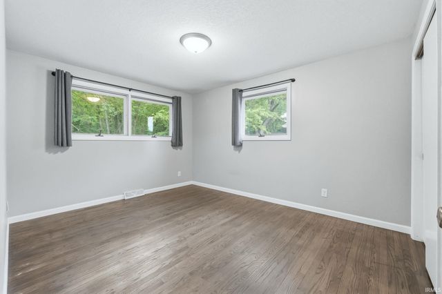 904 W 9th Street, Rochester, IN 46975