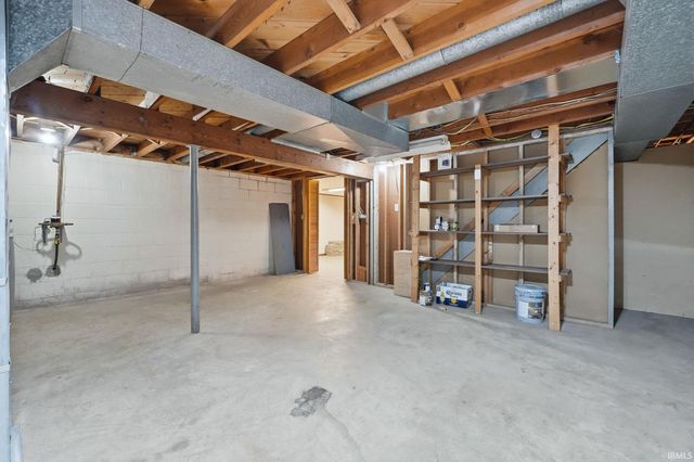 904 W 9th Street, Rochester, IN 46975