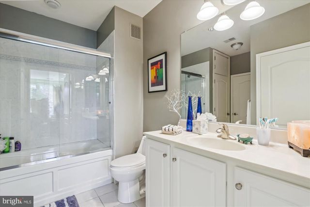 1451 Belmont St NW Apt 315, Washington, DC 20009