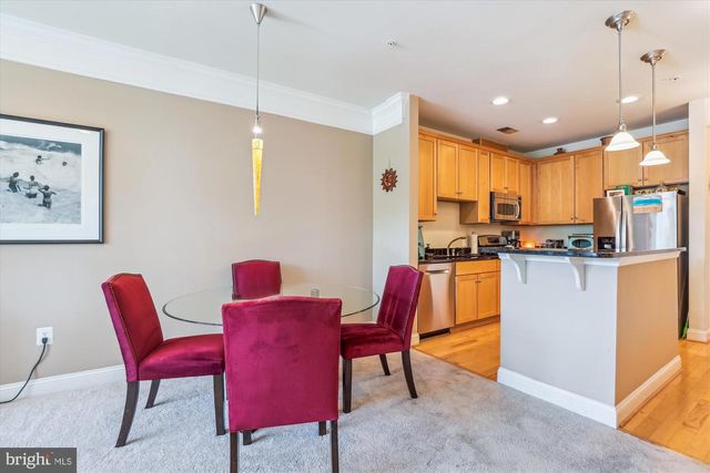1451 Belmont St NW Apt 315, Washington, DC 20009