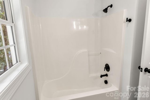 2149 Charles Towne Court, Kannapolis, NC 28083