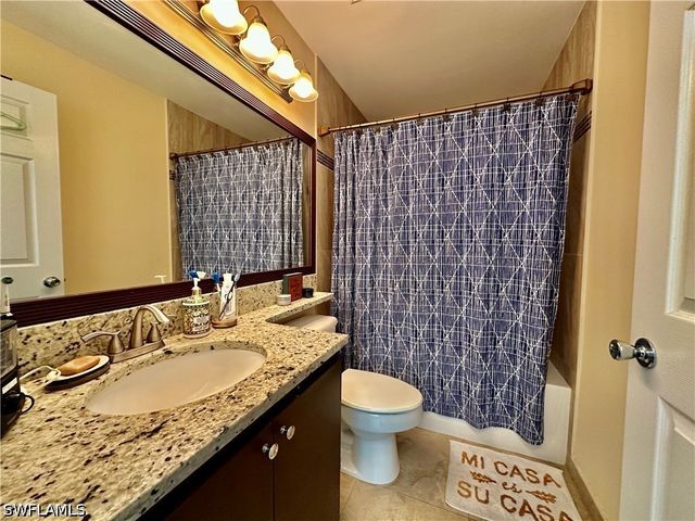 1230 Reserve WAY 304, Naples, FL 34105