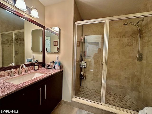 1230 Reserve WAY 304, Naples, FL 34105