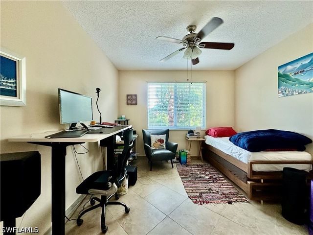 1230 Reserve WAY 304, Naples, FL 34105