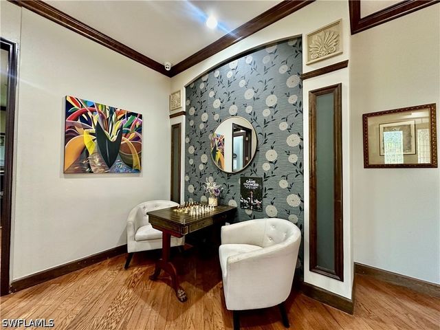 1230 Reserve WAY 304, Naples, FL 34105