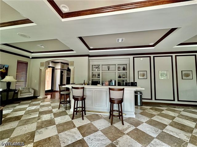 1230 Reserve WAY 304, Naples, FL 34105