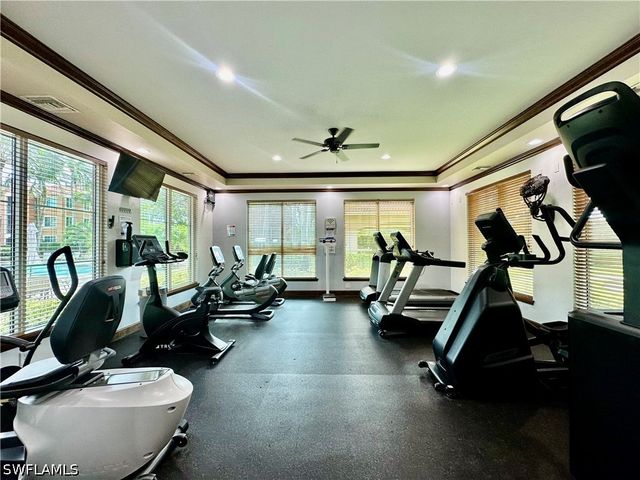 1230 Reserve WAY 304, Naples, FL 34105
