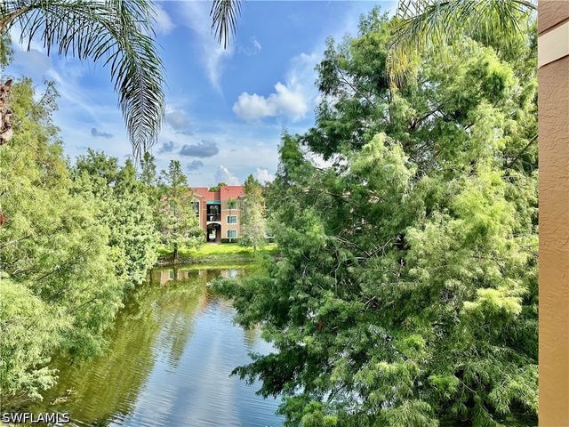 1230 Reserve WAY 304, Naples, FL 34105