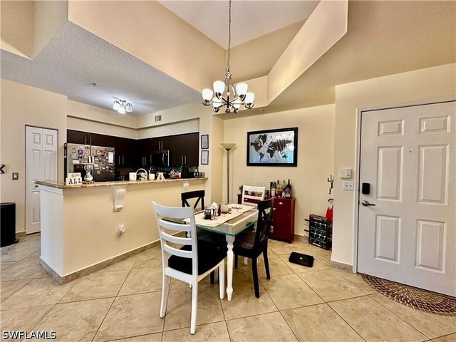 1230 Reserve WAY 304, Naples, FL 34105