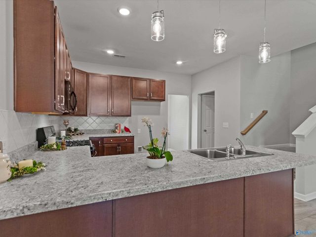 26640 Kyle Lane, Athens, AL 35613