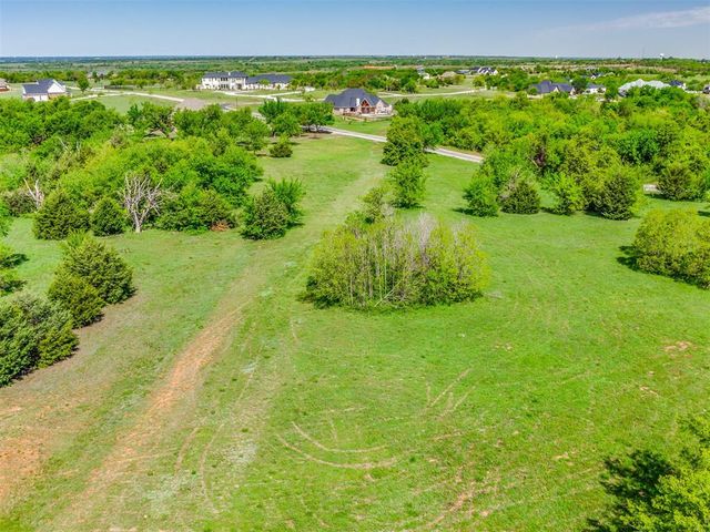 2450 Estates Drive, Goldsby, OK 73093