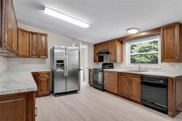 278 Holiday Cemetery Road, Jefferson, GA 30549