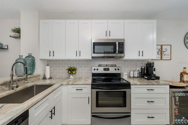 7900 HARDWICK DRIVE 815, New Port Richey, FL 34653