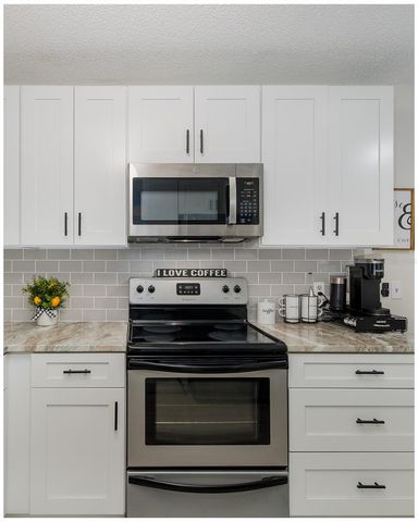 7900 HARDWICK DRIVE 815, New Port Richey, FL 34653