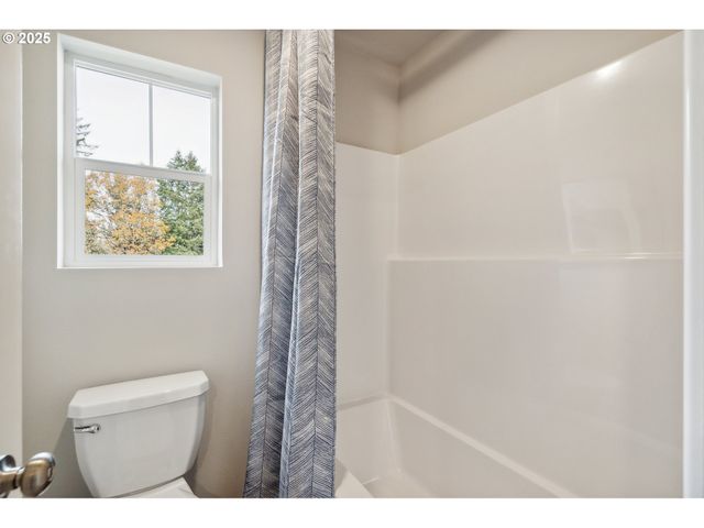 5218 Se 77TH Ave, Hillsboro, OR 97123