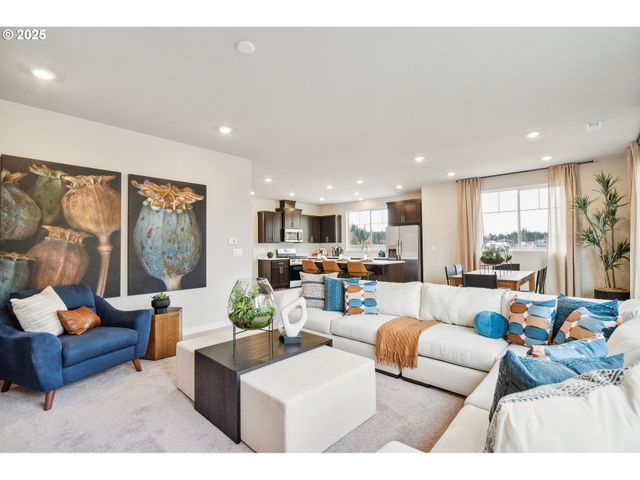 5218 Se 77TH Ave, Hillsboro, OR 97123