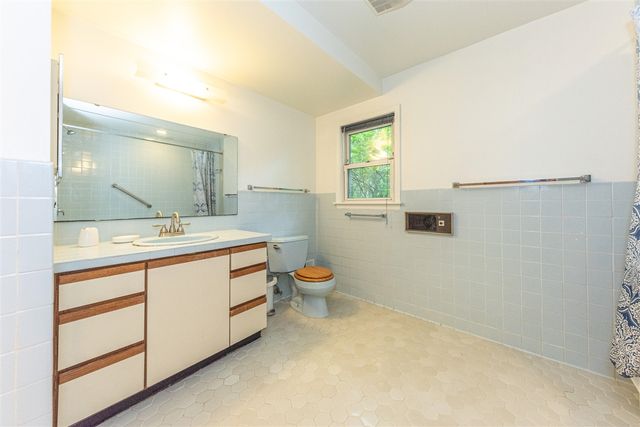1877 Arlington Boulevard, Ann Arbor, MI 48104