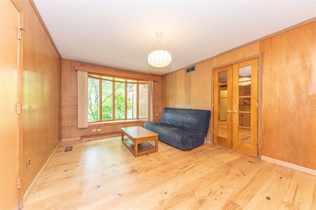 1877 Arlington Boulevard, Ann Arbor, MI 48104