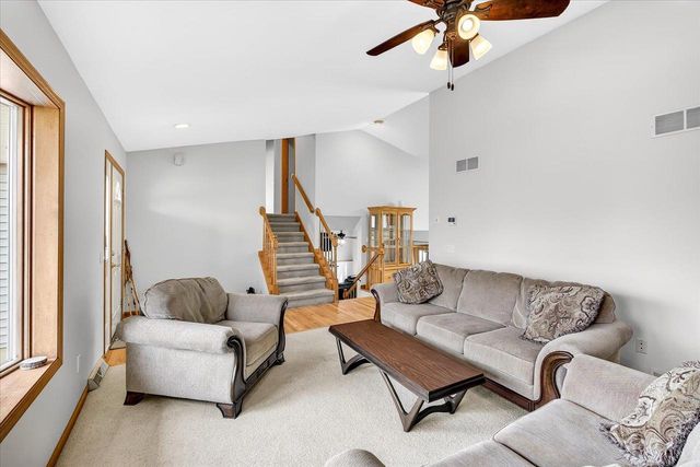 1010 Ganser Drive, Waunakee, WI 53597