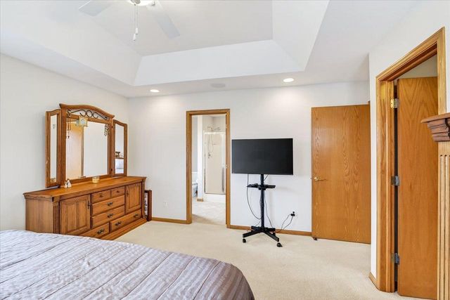 1010 Ganser Drive, Waunakee, WI 53597