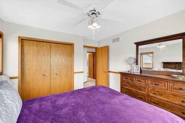 1010 Ganser Drive, Waunakee, WI 53597