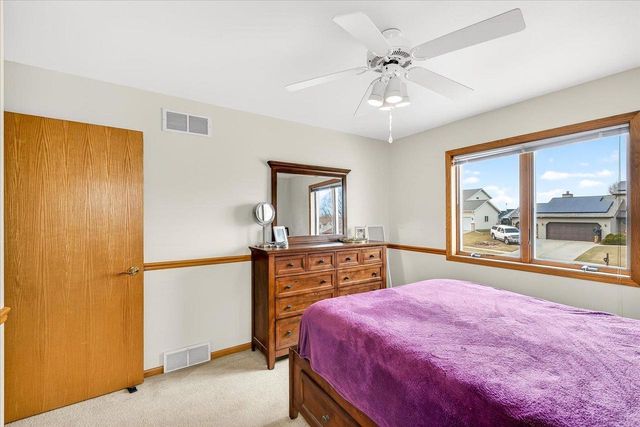 1010 Ganser Drive, Waunakee, WI 53597