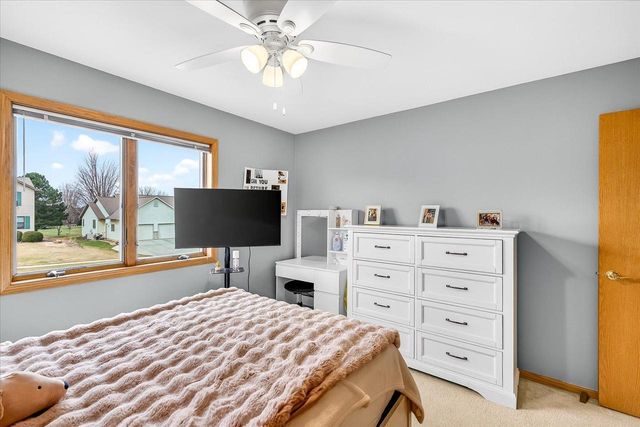 1010 Ganser Drive, Waunakee, WI 53597