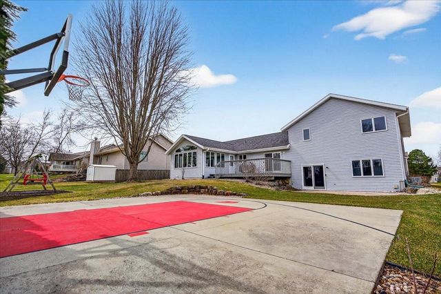 1010 Ganser Drive, Waunakee, WI 53597